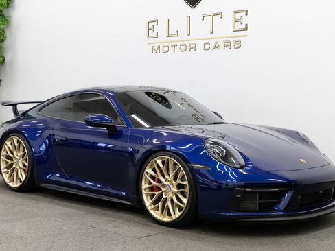 Used 2022 Porsche 911 Carrera GTS RWD image 9