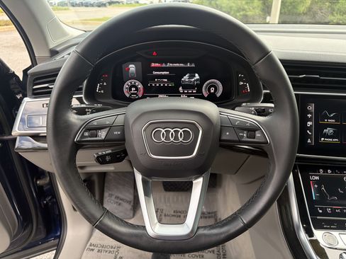 Used 2023 Audi Q7 3.0T Prestige AWD/4WD image 34