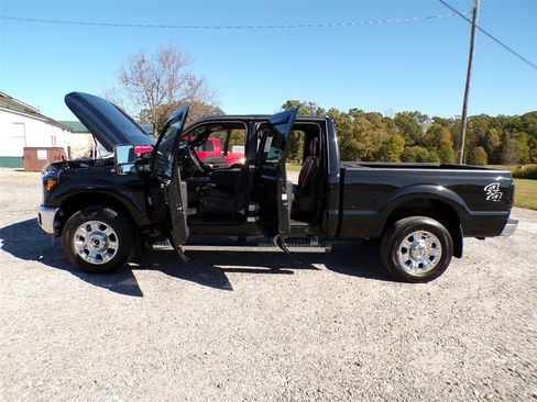 Used 2015 Ford F250 Lariat w/ Lariat Ultimate Package image 23