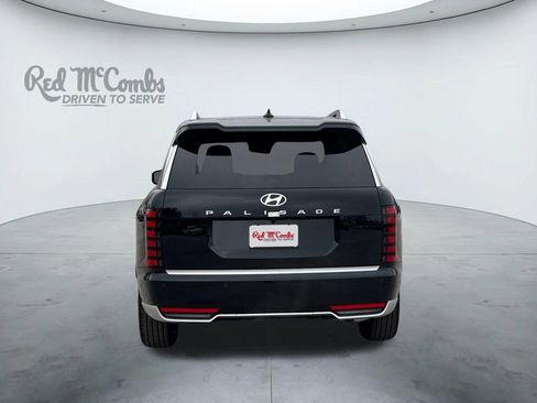 Used 2026 Hyundai Palisade Calligraphy image 4