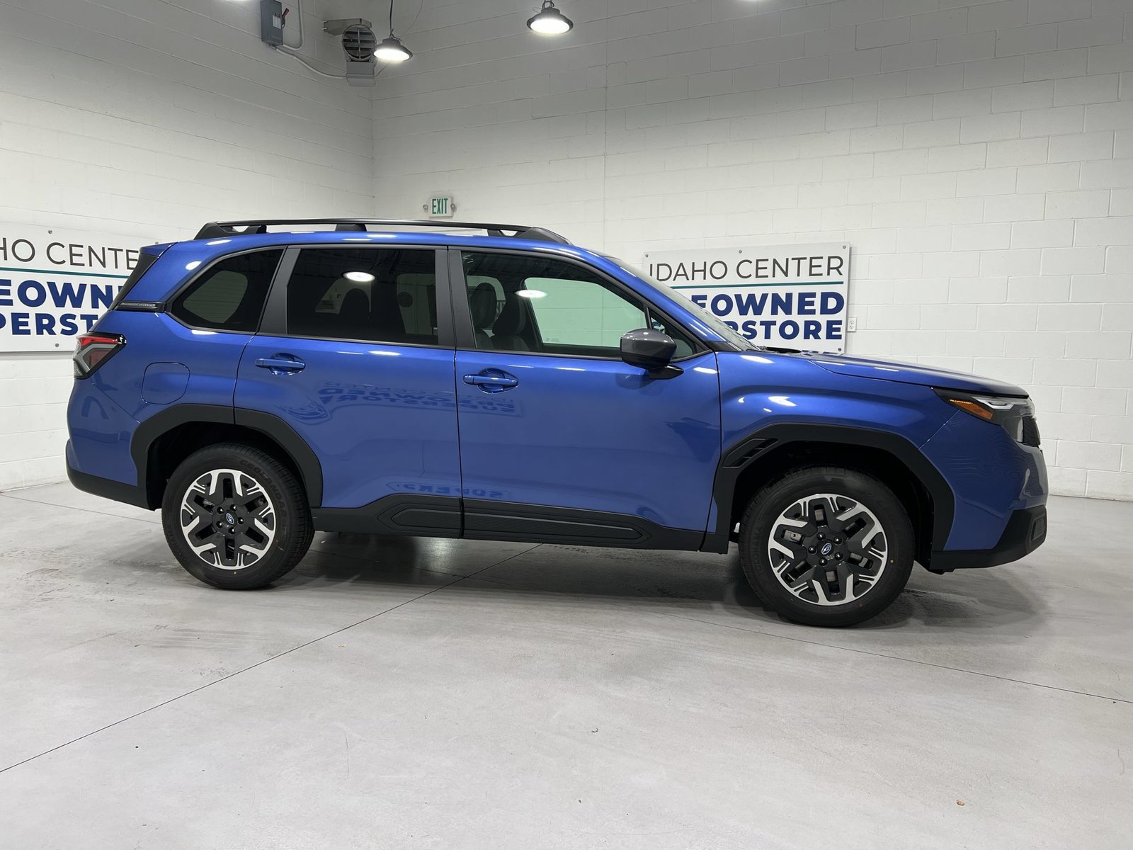 New 2026 Subaru Forester Premium AWD/4WD image 9