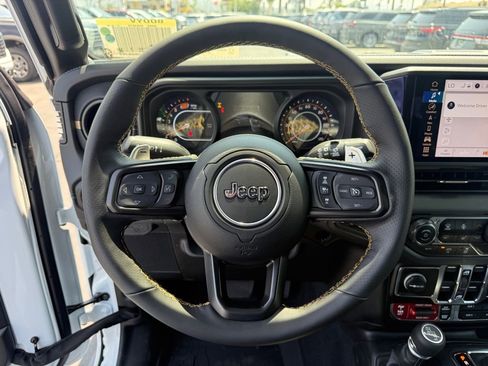 New 2025 Jeep Wrangler Unlimited Rubicon 392 image 17