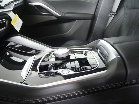 New 2027 BMW X6 xDrive40i AWD/4WD image 21