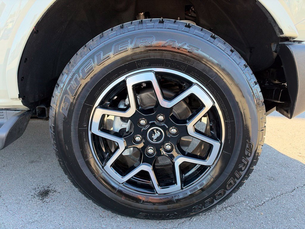 Used 2026 Ford Bronco Outer Banks AWD/4WD image 28