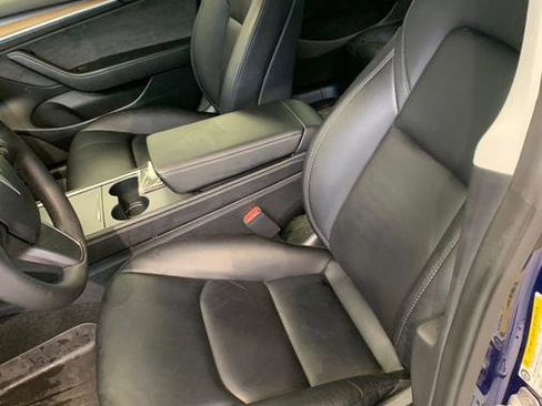 Used 2022 Tesla Model 3 Performance image 14