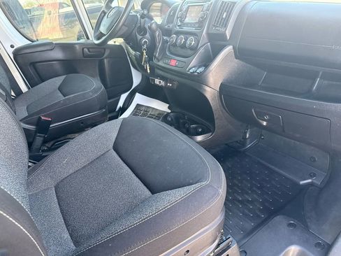 Used 2017 RAM ProMaster 3500 w/ Premium Appearance Group image 16