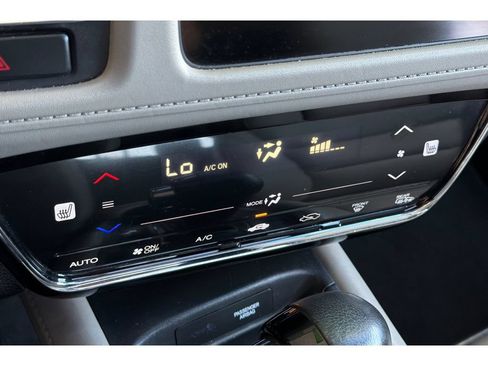 Used 2016 Honda HR-V EX-L image 31
