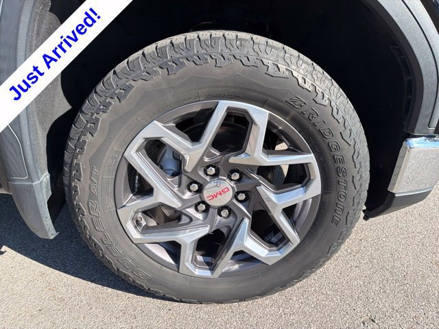 Used 2022 GMC Sierra 1500 SLT w/ SLT Convenience Package AWD/4WD image 23