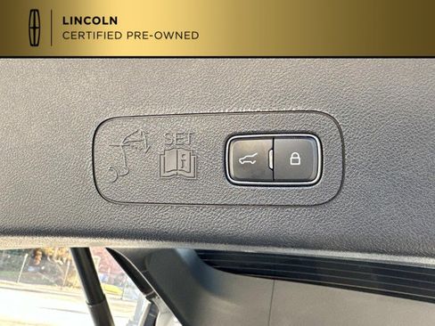 Certified 2023 Lincoln Aviator Reserve w/ Equipment Group 201A image 20