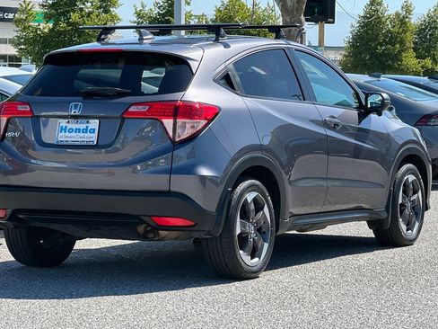Used 2018 Honda HR-V EX image 8