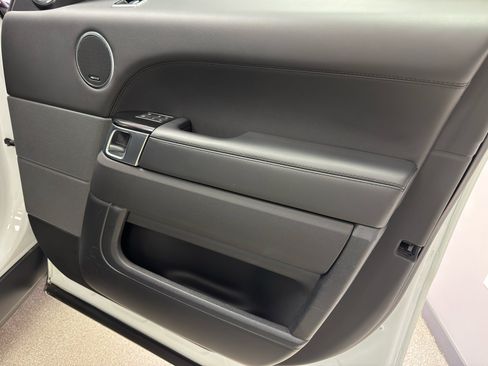 Used 2021 Land Rover Range Rover Sport HSE Dynamic image 13
