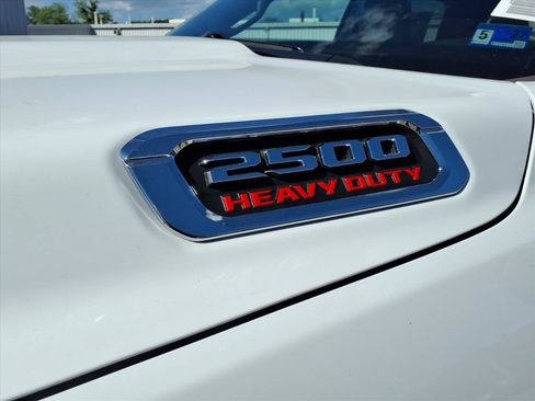 New 2026 RAM 2500 Tradesman AWD/4WD image 11