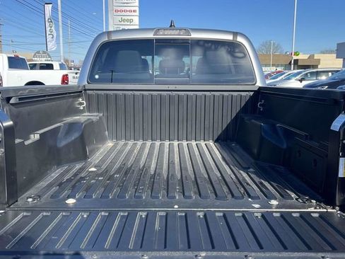 Used 2023 Toyota Tacoma SR5 image 19