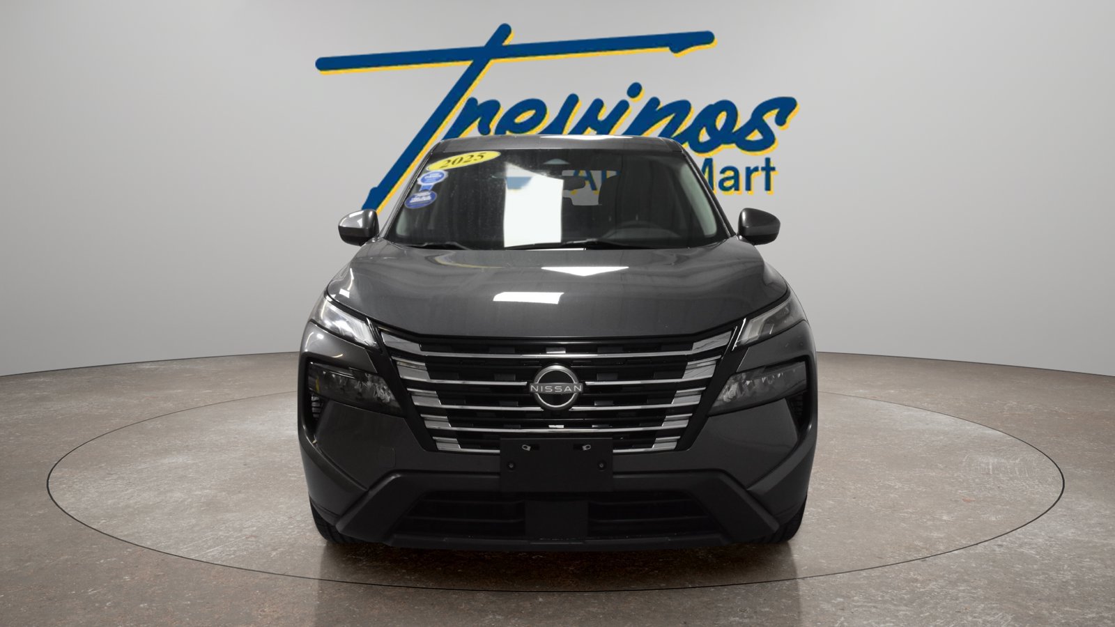 Used 2024 Nissan Rogue SV FWD image 4