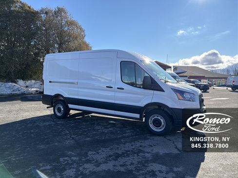 New 2026 Ford Transit 250 148 Medium Roof w/ Load Area Protection Package image 3