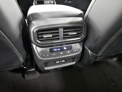 Certified 2023 Honda Pilot EX-L image 16