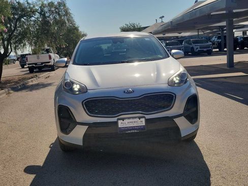 Used 2022 Kia Sportage LX FWD image 3