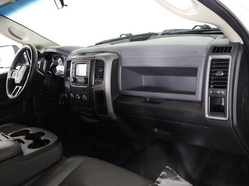 Used 2018 RAM 2500 Tradesman image 24
