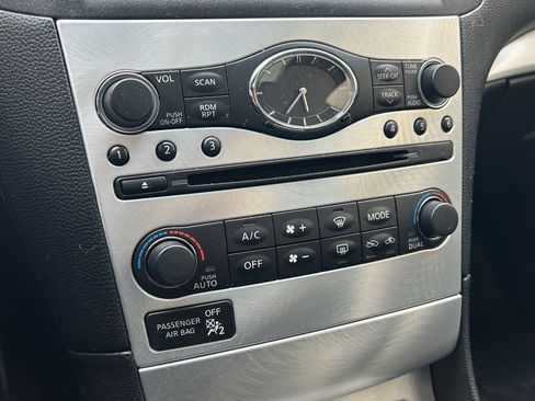 Used 2014 INFINITI Q60 Sport image 20