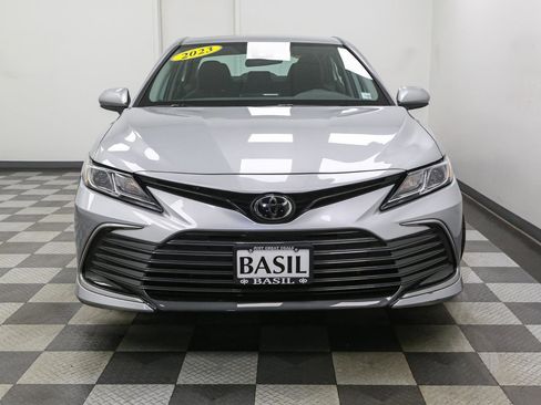 Used 2023 Toyota Camry LE FWD image 3