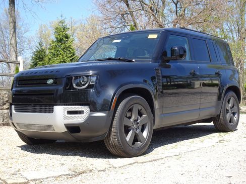 Certified 2025 Land Rover Defender 110 S image 1