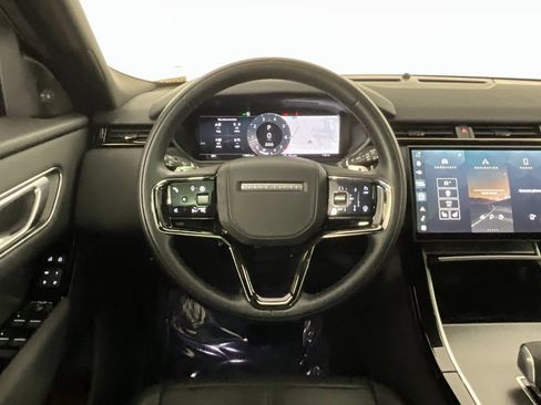 Used 2026 Land Rover Range Rover Velar S image 11