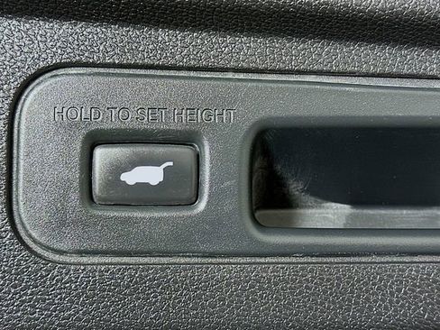Certified 2023 Honda Odyssey Touring image 15