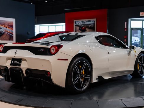 Certified 2015 Ferrari 458 Speciale A RWD image 54