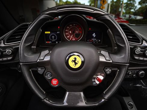 Certified 2018 Ferrari 488 Spider RWD image 31