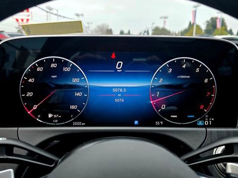 Used 2025 Mercedes-Benz E 350 4MATIC Sedan image 15