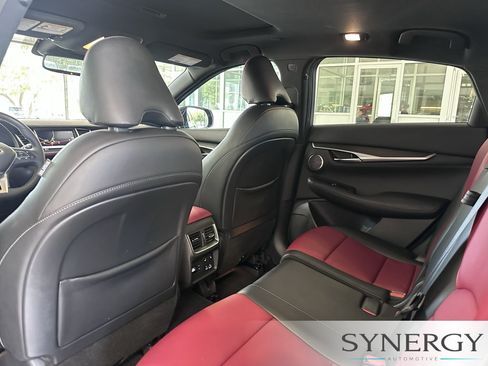 Used 2023 INFINITI QX55 Sensory w/ Lighting Package AWD/4WD image 31