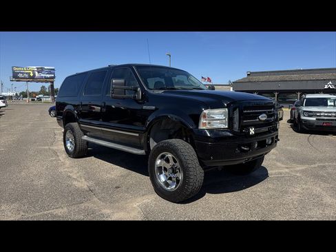Used 2005 Ford Excursion Limited AWD/4WD image 3