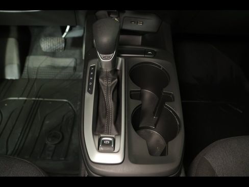 Used 2024 Chevrolet Trax LS w/ LS Convenience Package image 25