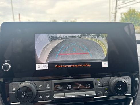 Used 2025 Toyota Grand Highlander AWD Hybrid image 22