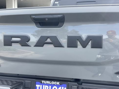 New 2026 RAM 2500 Big Horn AWD/4WD image 14
