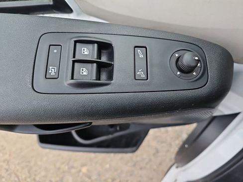 Used 2021 RAM ProMaster 2500 image 25