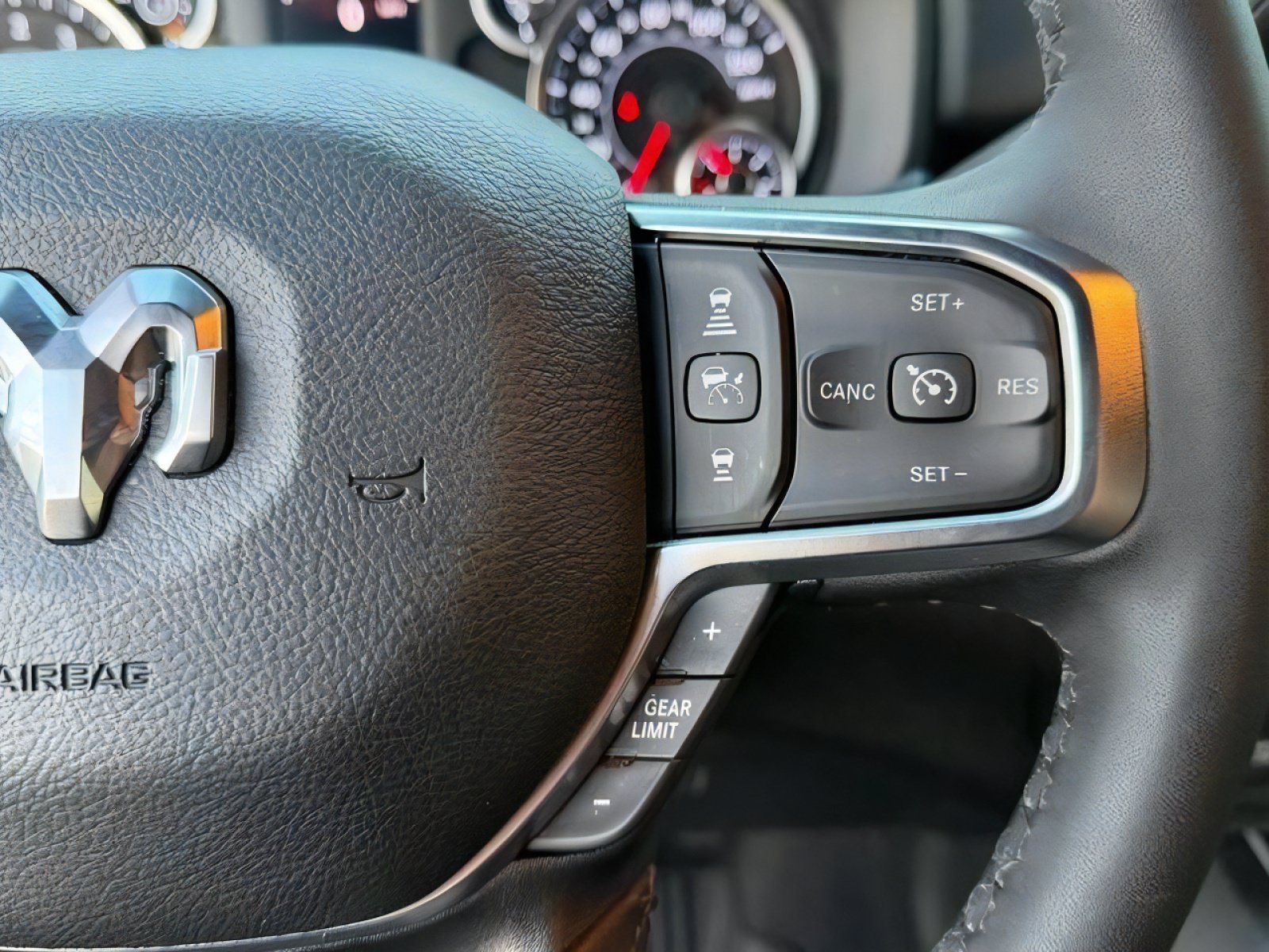 Used 2026 RAM 2500 Big Horn AWD/4WD image 33
