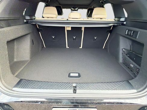 Used 2026 BMW X3 xDrive30 w/ Premium Package image 11