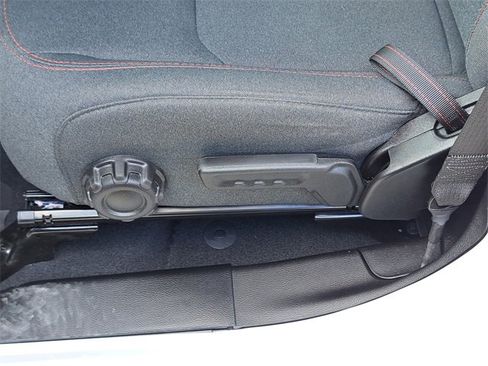 Used 2024 Jeep Gladiator Rubicon w/ Safety Group image 21