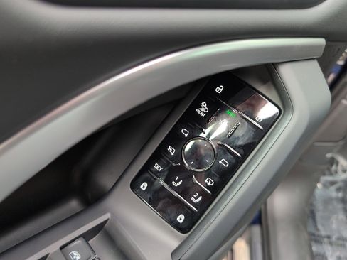 New 2025 Audi Q5 Premium Plus image 14