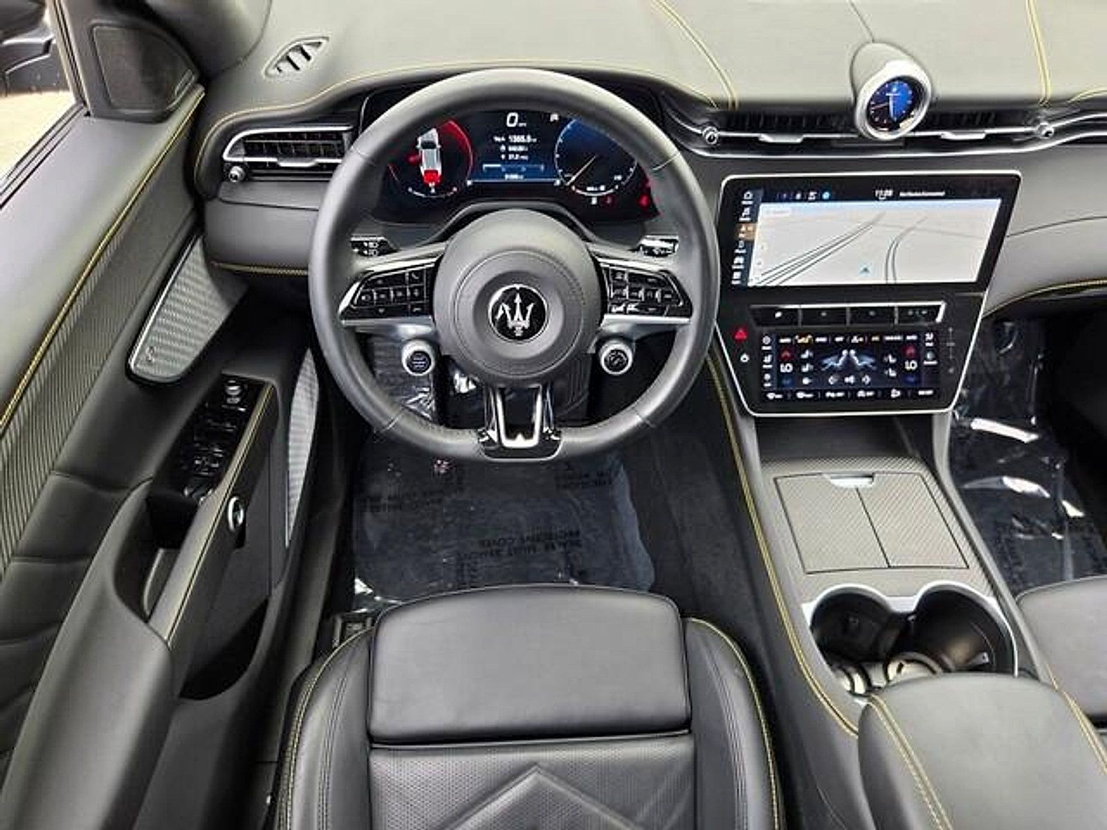 Used 2023 Maserati Grecale Modena AWD/4WD image 12
