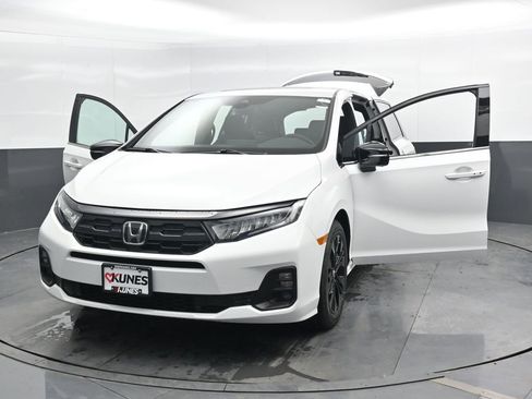 New 2026 Honda Odyssey Sport-L image 46