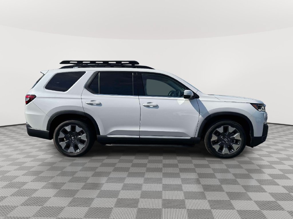 Used 2026 Honda Pilot Elite image 8