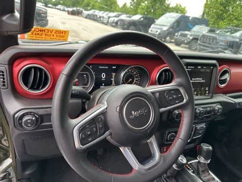 Used 2023 Jeep Gladiator Rubicon w/ LED Lighting Group AWD/4WD image 6