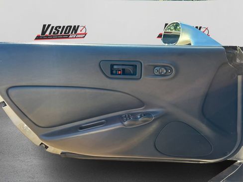 Used 2001 Plymouth Prowler image 18