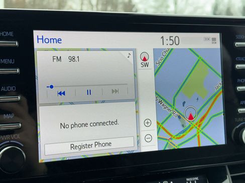 Used 2023 Toyota Sienna Platinum image 24