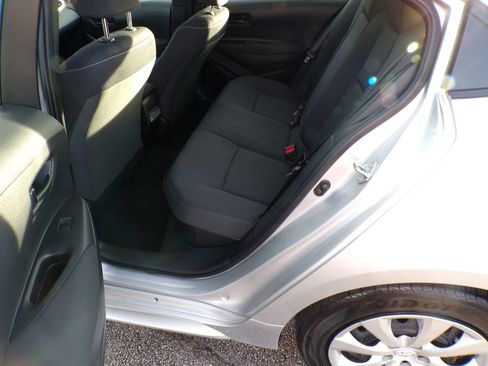 Used 2024 Toyota Corolla LE image 22