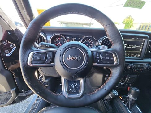 Certified 2021 Jeep Wrangler Unlimited Rubicon AWD/4WD image 11