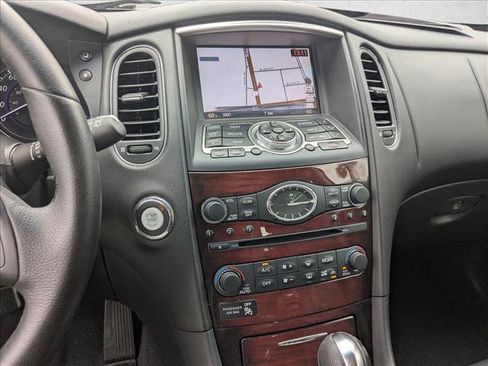 Used 2016 INFINITI QX50 AWD w/ Premium Plus Package image 15