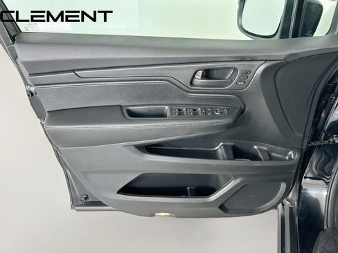 Used 2024 Honda Odyssey EX-L image 28